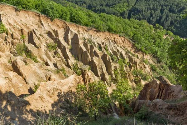 Harika gün batımı görünümü kaya oluşumu Stob piramitler, Rila Dağı, Köstendil bölgenin, Bulgaristan