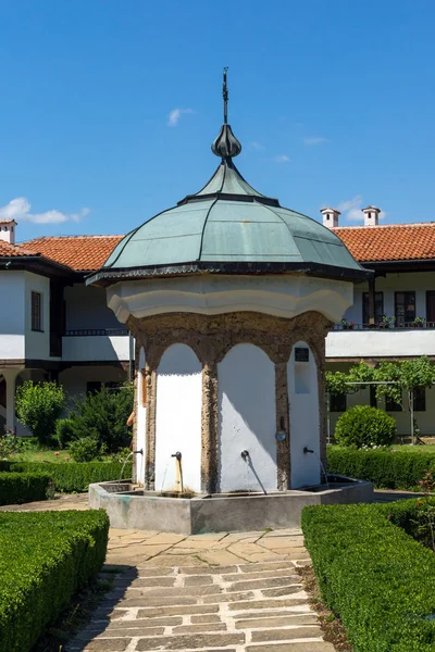 Devatenáctého Století Budov Sokolského Kláštera Svaté Matky Předpoklad Regionu Gabrovo — Stock fotografie