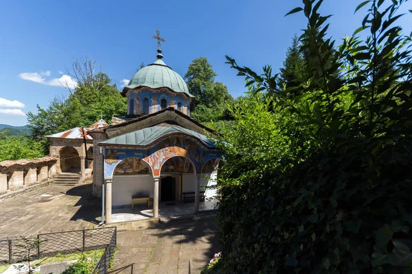Artonhundratalet Byggnader Sokolski Kloster Heliga Moders Antagande Regionen Gabrovo Bulgarien — Stockfoto