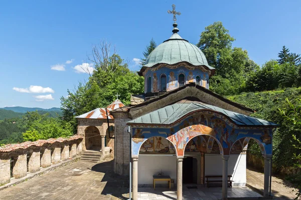Artonhundratalet Byggnader Sokolski Kloster Heliga Moders Antagande Regionen Gabrovo Bulgarien — Stockfoto