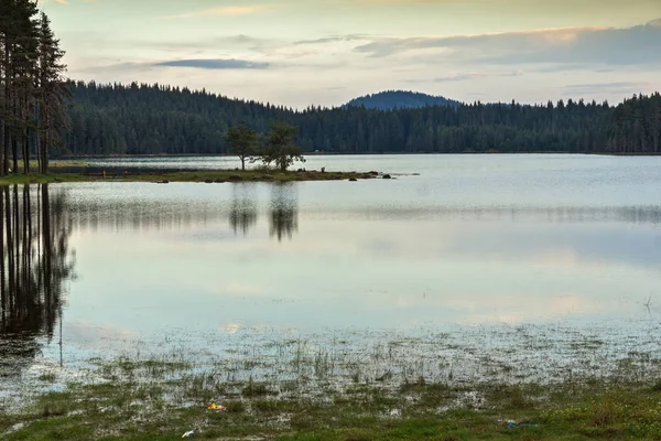 Amazing Zonsondergang Landschap Van Shiroka Poljana Breed Weide Reservoir Regio — Stockfoto