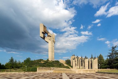 Stara Zagora, Bulgaristan - 5 Ağustos 2018: Memorial karmaşık savunucuları, Stara Zagora City Stara Zagora, Bulgaristan
