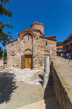 Nessebar, Bulgaristan - 12 Ağustos 2018: Yaz görünümü, antik Kilisesi, Saint John the Baptist kasaba, Nessebar, Burgaz bölge, Bulgaristan
