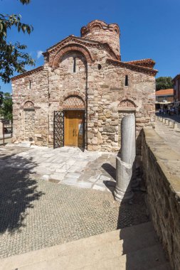 Nessebar, Bulgaristan - 12 Ağustos 2018: Dış, antik Kilisesi, Saint John the Baptist Nessebar kasaba, Burgaz bölge, Bulgaristan