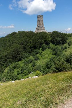 Anıt özgürlük Shipka ve yatay için Stara Planina (Balkan) dağ, Stara Zagora bölge, Bulgaristan