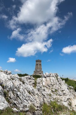 Anıt özgürlük Shipka ve yatay için Stara Planina (Balkan) dağ, Stara Zagora bölge, Bulgaristan