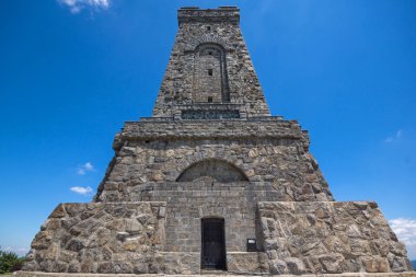 Anıt özgürlük Shipka ve yatay için Stara Planina (Balkan) dağ, Stara Zagora bölge, Bulgaristan