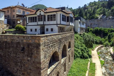 Kratovo, Makedonya - 21 Temmuz 2018: Ortaçağ Köprüsü Kıratova kasaba, Makedonya Cumhuriyeti Merkezi