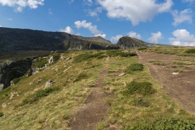 The Lower Lake, Rila Mountain, The Seven Rila Lakes, Bulgaristan 'ın panoramik manzarası