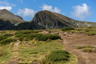 The Lower Lake, Rila Mountain, The Seven Rila Lakes, Bulgaristan 'ın panoramik manzarası