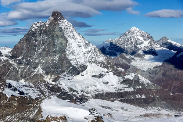 Mount Matterhorn Kış Manzarası Inanılmaz Bulutlar Valais Canton Alpler Sviçre — Stok fotoğraf