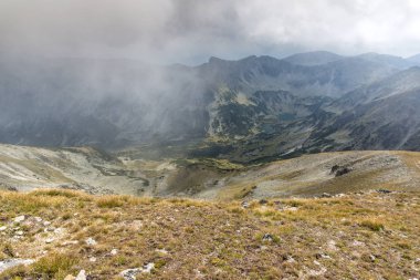 Musala tepe, Rila Dağı, Bulgaristan üzerinden muhteşem panoramik görünümü