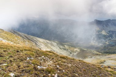 Musala tepe, Rila Dağı, Bulgaristan üzerinden muhteşem panoramik görünümü