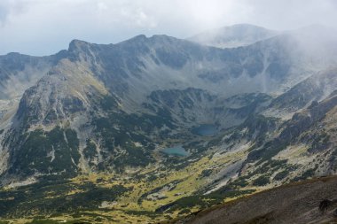 Musala tepe, Rila Dağı, Bulgaristan üzerinden muhteşem panoramik görünümü