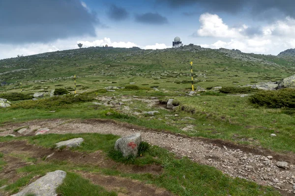 Manzara Vitosha Mountain yakınındaki Cherni Vrah tepe, Sofya şehir bölge, Bulgaristan