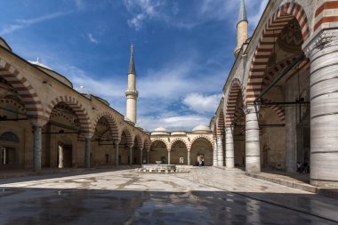 Edirne, Türkiye - 26 Mayıs 2018: Uc Serefeli Camii Edirne şehri, Doğu Trakya, Türkiye'nin Merkez Camii
