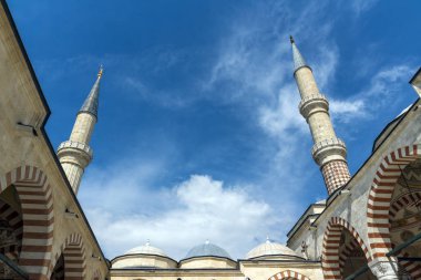Edirne, Türkiye - 26 Mayıs 2018: Uc Serefeli Camii Edirne şehri, Doğu Trakya, Türkiye'nin Merkez Camii