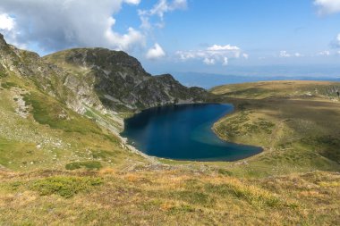 Yaz görünümü böbrek Lake, Rila Dağı, yedi Rila göller, Bulgaristan