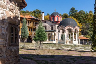 Ortaçağ Tsarnogorski (Gigintsy) Manastırı St Kozma ve Damyan, Pernik bölge, Bulgaristan