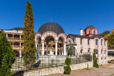 Ortaçağ Tsarnogorski (Gigintsy) Manastırı St Kozma ve Damyan, Pernik bölge, Bulgaristan