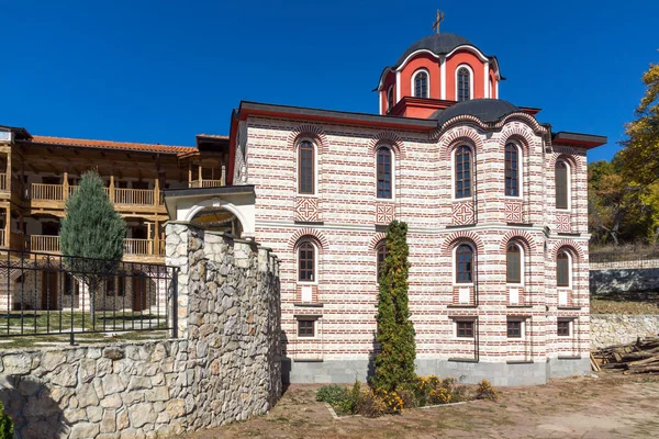 Μεσαιωνικό Μοναστήρι Tsarnogorski Gigintsy Αγίου Kozma Και Damyan Pernik Βουλγαρία — Φωτογραφία Αρχείου