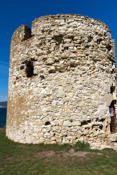 Nessebar Bulgaria Agosto 2018 Ruinas Antigua Torre Batalla Casco Antiguo —  Fotos de Stock