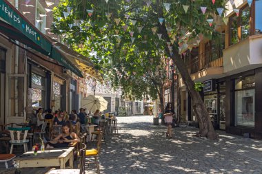 Kapana, Plovdiv, Bulgaristan - 5 Temmuz 2018: Sokak ve evler bölgesinde Kapana, Şehir Plovdiv, Bulgaristan 