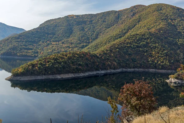 Jesień Ladscape Vacha Antonivanovtsi Zbiornik Rodopy Płowdiw Region Bułgaria — Zdjęcie stockowe