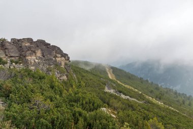 Musala tepe, Rila Dağı, Bulgaristan tırmanma için rotadan manzara