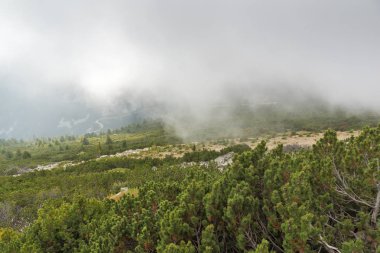 Musala tepe, Rila Dağı, Bulgaristan tırmanma için rotadan manzara
