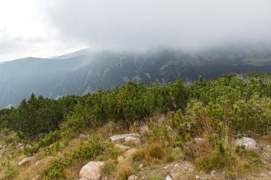 Musala tepe, Rila Dağı, Bulgaristan tırmanma için rotadan manzara
