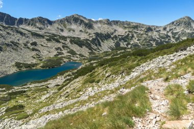 Dalgoto (uzun) Gölü, Pirin Dağı, Bulgaristan ile panoramik manzara