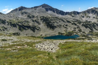Dalgoto (uzun) Gölü, Pirin Dağı, Bulgaristan ile panoramik manzara