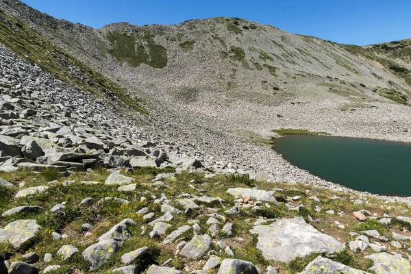 Amazing Landscape Dengan Todorino Danau Pirin Gunung Bulgaria — Stok Foto