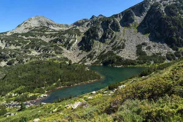 Amazing Landscape Upper Vasilashko Lake Pirin Mountain Bulgaria — Stock Photo, Image