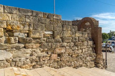 Nessebar, Bulgaristan - 12 Ağustos 2018: Harabeleri antik tiyatro Nessebar Eski kasaba Burgaz bölge, Bulgaristan