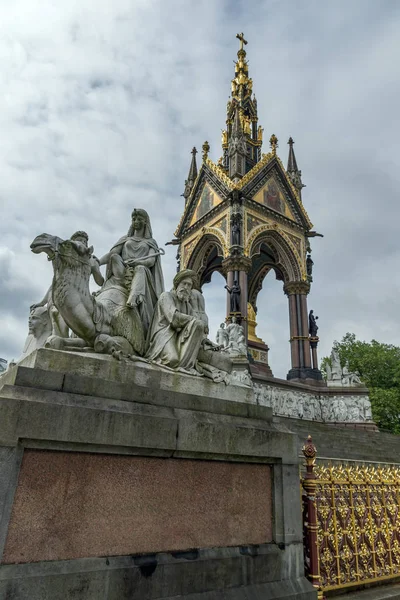 Londres Inglaterra Junio 2016 Monumento Príncipe Alberto Hide Park Londres — Foto de Stock