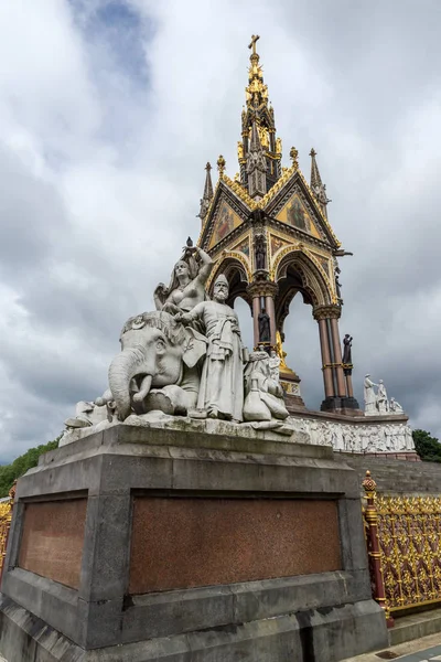 Londres Inglaterra Junio 2016 Monumento Príncipe Alberto Hide Park Londres — Foto de Stock