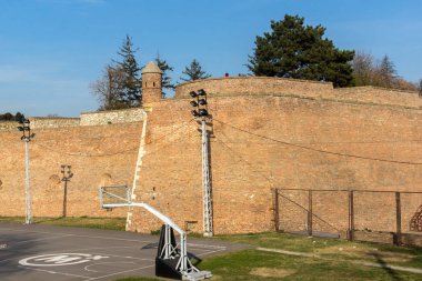 Belgrade, Sırbistan - 10 Kasım 2018: Belgrad Kalesi ve Kalemegdan Park Belgrad, Sırbistan şehir merkezinde
