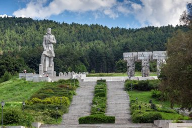 Kalofer, Bulgaristan - 5 Ağustos 2018: Memorial karmaşık Hristo Botev Kalofer tarihi şehir Plovdiv Bölge, Bulgaristan