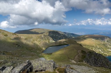 Yaz görünümü böbrek Lake, Rila Dağı, yedi Rila göller, Bulgaristan