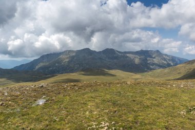 Rila Mountan yedi Rila göller, Bulgaristan yakınındaki görünümünü yaz