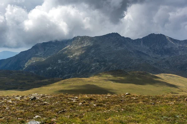 Καλοκαίρι Άποψη Της Ρίλας Mountan Κοντά Επτά Λίμνες Της Ρίλα — Φωτογραφία Αρχείου