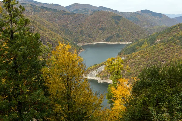 Tsankov Kamak 저수지 불가리아의 놀라운가 — 스톡 사진
