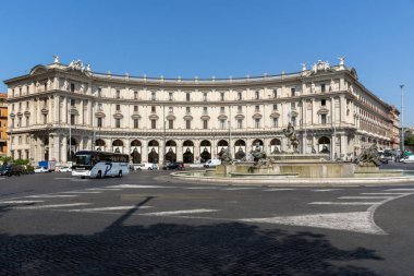Rome, İtalya - 22 Haziran 2017: piazza görünümünü şaşırtıcı della Repubblica, Roma, İtalya