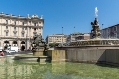Rome, İtalya - 22 Haziran 2017: piazza görünümünü şaşırtıcı della Repubblica, Roma, İtalya
