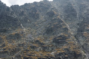 Musala tepe, Rila Dağı, Bulgaristan için tırmanma Hiking rotadan manzara