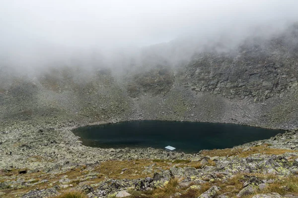 Csodálatos Panoráma Ledenoto Jég Felhők Felett Musala Csúcs Rila Hegység — Stock Fotó