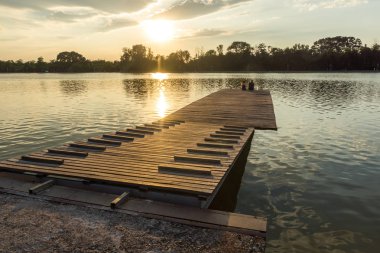 Plovdiv, Bulgaristan-5 Temmuz 2018: kürek mekan günbatımı Panorama City, Plovdiv, Bulgaristan