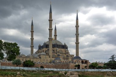 Edirne, Türkiye - 26 Mayıs 2018: 1569 ve 1575 Selimiye Camii Edirne şehri, Doğu Trakya, Türkiye'de arasında inşa